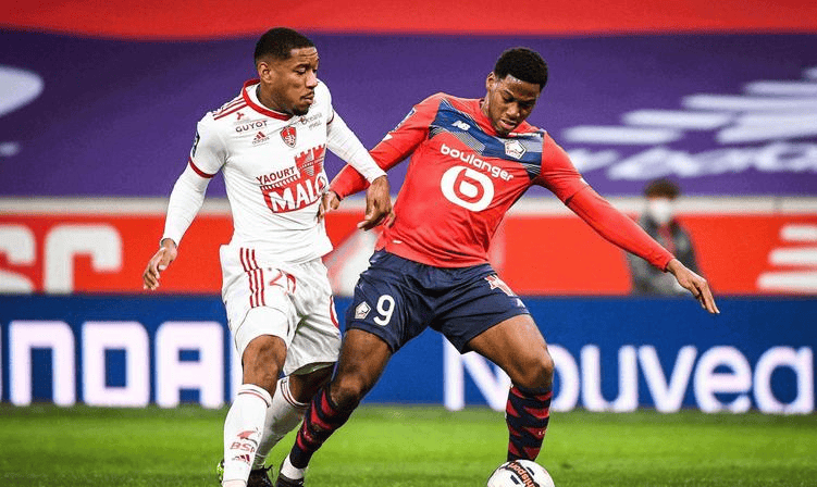 巧妙的直塞 巧妙的直塞